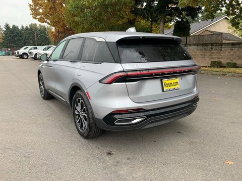 New 2026 Lincoln Nautilus Premier w/ Equipment Group 102A image 3