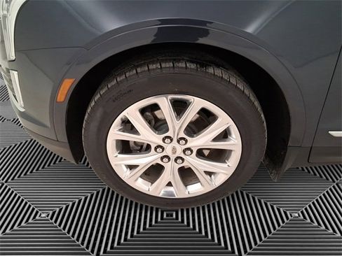 Used 2019 Cadillac XT5 Luxury image 9