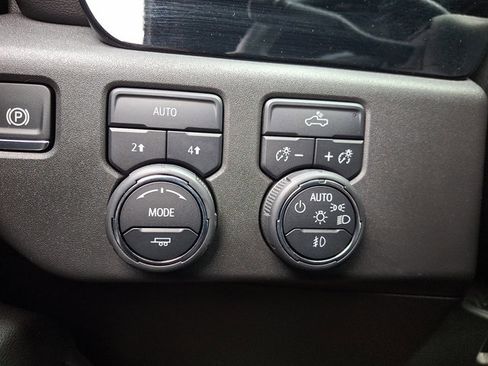 Certified 2024 Chevrolet Silverado 1500 RST image 24