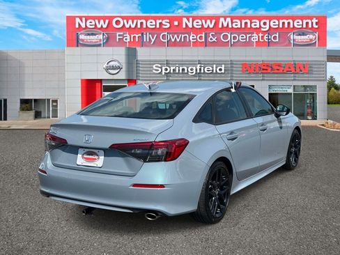 Used 2023 Honda Civic Sport image 5