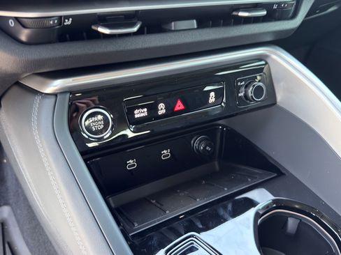 New 2025 Audi Q5 Premium Plus w/ Premium Plus image 12