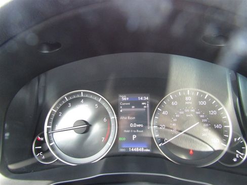 Used 2016 Lexus ES 350 w/ Navigation System Package image 32