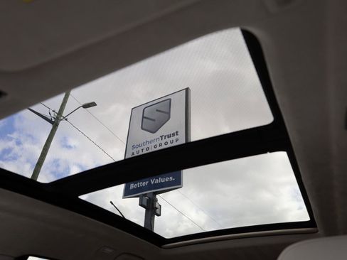 Used 2020 BMW X7 xDrive50i w/ Dynamic Handling Package image 13