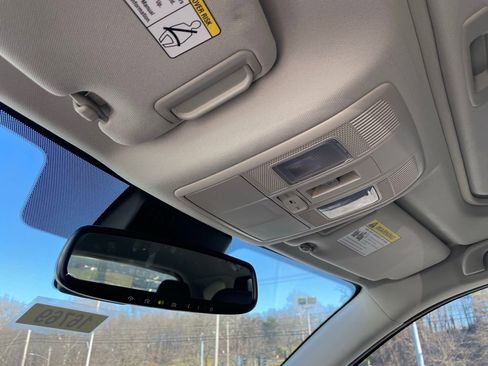 Used 2022 MAZDA CX-5 Carbon Edition image 18