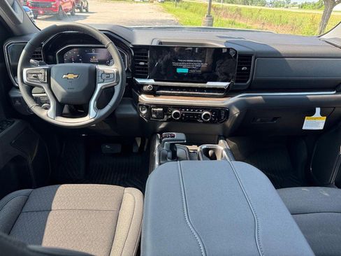 New 2026 Chevrolet Silverado 1500 LT image 6