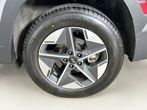 Used 2025 Hyundai Tucson SEL image 11