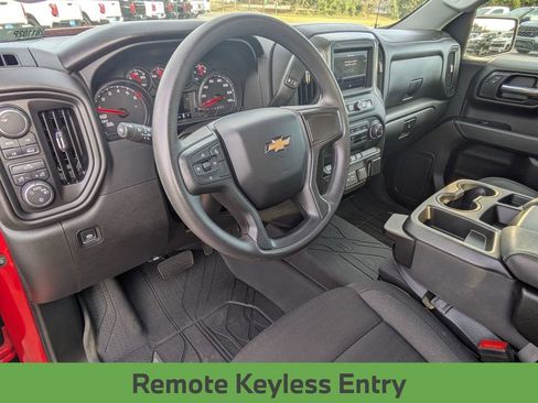 Used 2024 Chevrolet Silverado 1500 Custom image 18