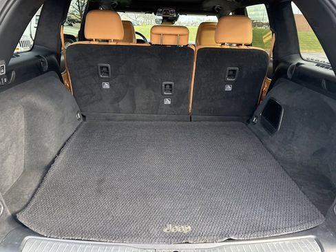 Used 2022 Jeep Grand Cherokee Summit image 15