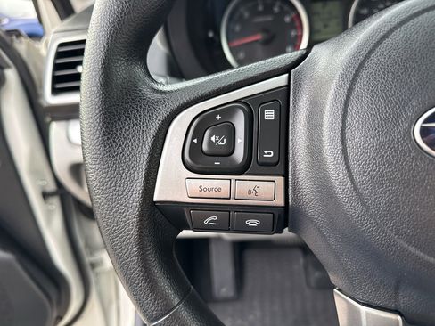 Used 2018 Subaru Forester 2.5i w/ Alloy Wheel Package image 16