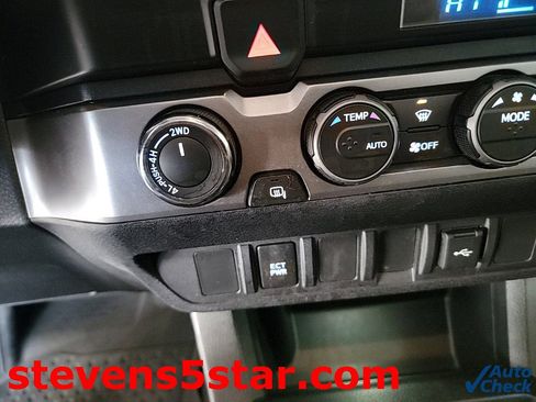 Used 2021 Toyota Tacoma SR5 image 16