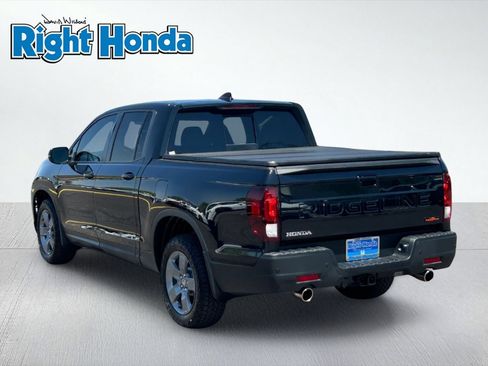 Certified 2025 Honda Ridgeline TrailSport image 3