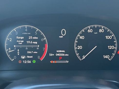 Certified 2024 Honda Pilot Touring image 24