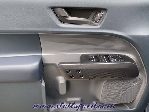 New 2025 Ford Maverick XLT w/ XLT Luxury Package image 16