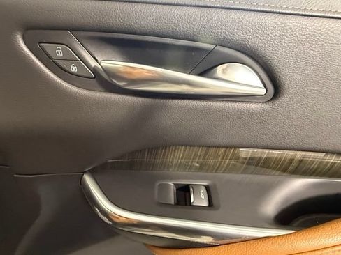 Used 2020 Cadillac XT4 Sport FWD image 30