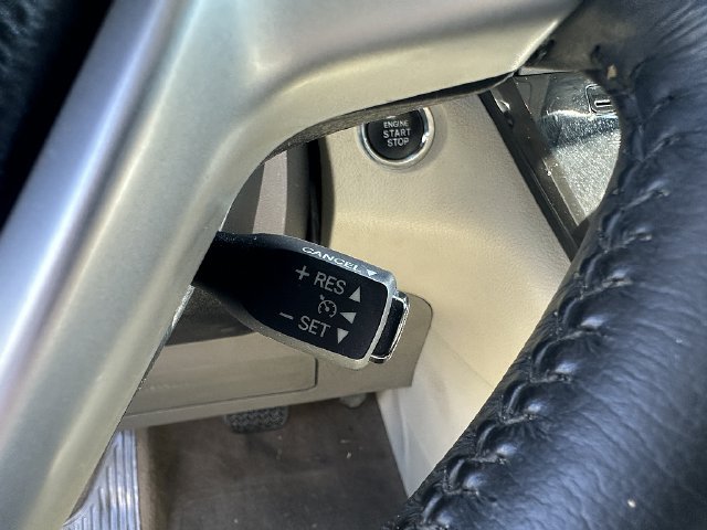 Used 2015 Toyota Sienna XLE Premium FWD image 27
