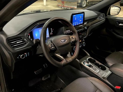 Certified 2023 Ford Escape ST-Line image 13