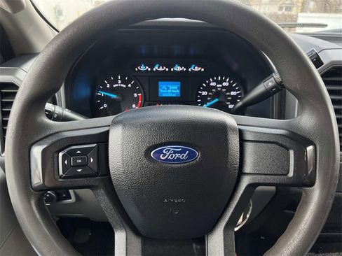 Used 2017 Ford F550 4x4 Regular Cab Super Duty image 20