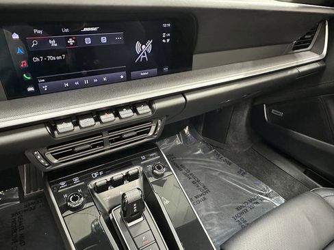 Used 2022 Porsche 911 Carrera image 26