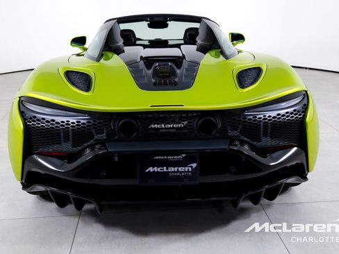 Used 2025 McLaren Artura Spider RWD image 9