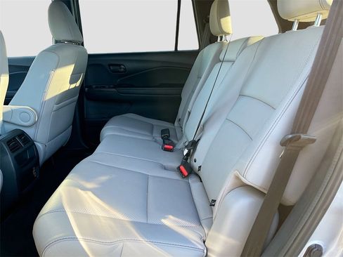 Used 2022 Honda Passport EX-L image 23