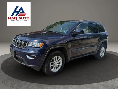 Used 2018 Jeep Grand Cherokee Laredo