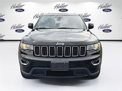 Used 2022 Jeep Grand Cherokee Laredo E AWD/4WD image 2