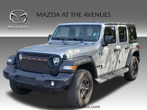 Used 2022 Jeep Wrangler Unlimited Sport AWD/4WD image 1