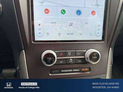 Used 2021 Ford Edge SEL w/ Convenience Package image 21