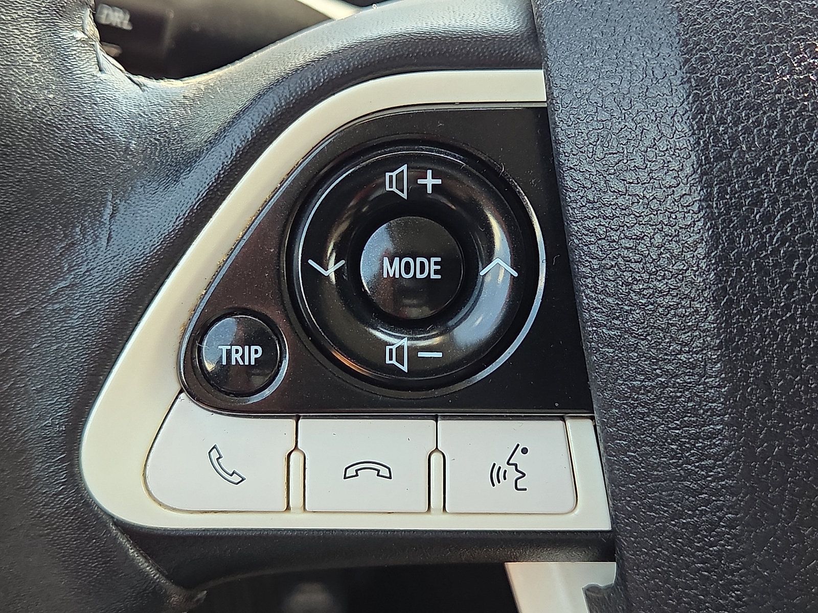 Used 2018 Toyota Prius Prime Plus FWD image 21