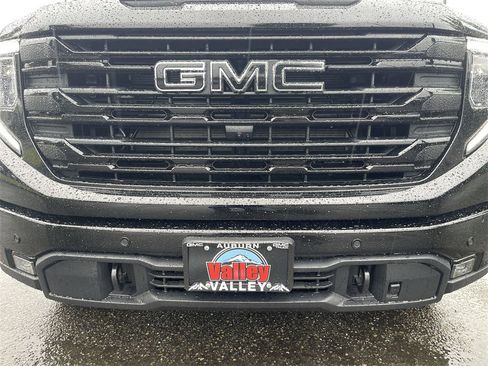 New 2026 GMC Sierra 1500 Elevation w/ Elevation Premium Package image 32