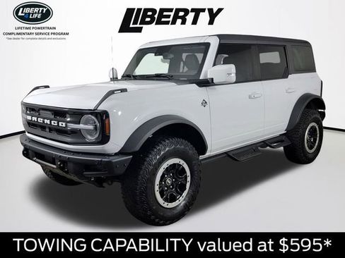 Certified 2023 Ford Bronco Outer Banks w/ Sasquatch Package AWD/4WD image 8