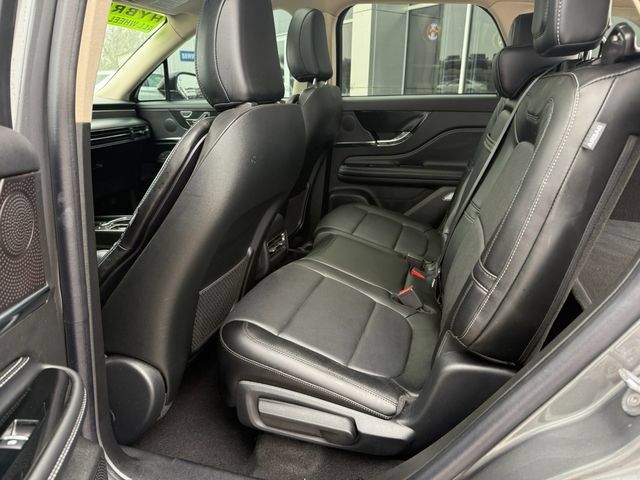 Used 2024 Lincoln Corsair Grand Touring w/ Rear Removable Package Tray AWD/4WD image 14