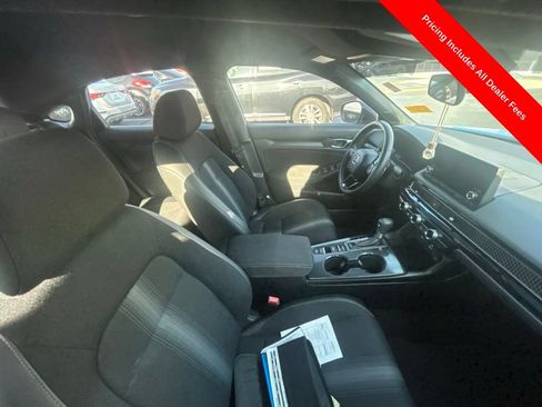 Used 2024 Honda Civic Sport image 3