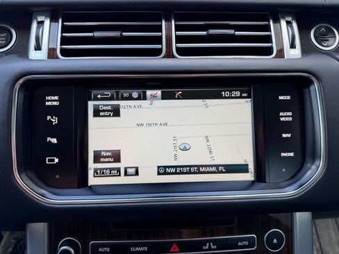 Used 2015 Land Rover Range Rover Supercharged AWD/4WD image 20