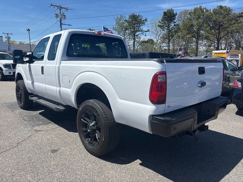 Used 2014 Ford F250 XL w/ Power Equipment Group AWD/4WD image 7