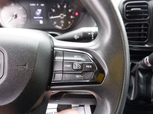 Used 2022 RAM ProMaster 1500 w/ Driver Convenience Group image 17