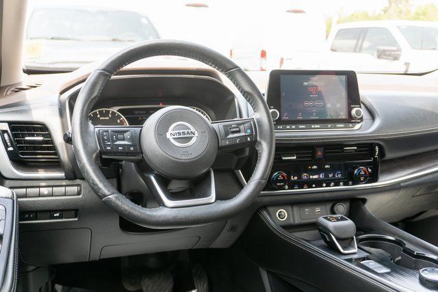 Used 2021 Nissan Rogue SL AWD/4WD image 14