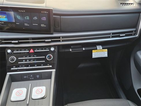 New 2026 Hyundai Santa Fe SE image 10