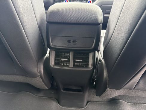 New 2026 Chevrolet Equinox LT w/ Convenience Package II image 27