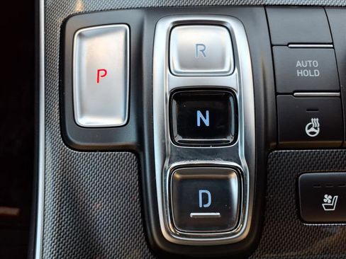 Certified 2023 Hyundai Santa Fe Limited image 17