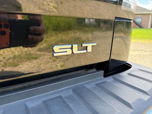 Used 2018 GMC Sierra 1500 SLT AWD/4WD image 20