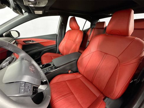 Certified 2025 Toyota Camry XSE image 3