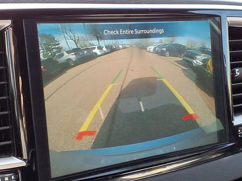Used 2026 Chrysler Pacifica Select FWD image 23