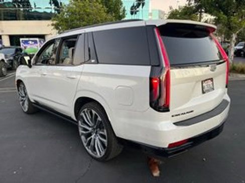 Used 2021 Cadillac Escalade Sport Platinum image 7