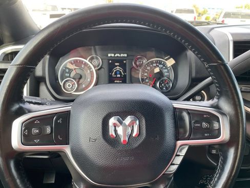 Used 2024 RAM 2500 Big Horn AWD/4WD image 27