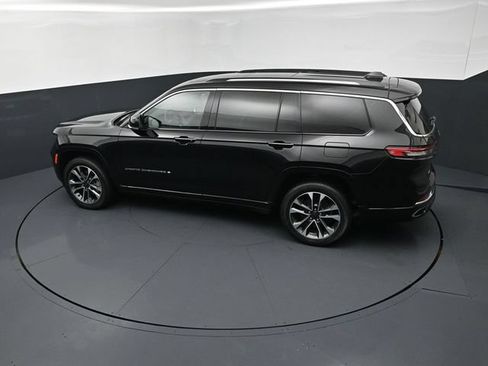 Used 2023 Jeep Grand Cherokee L Overland AWD/4WD image 15