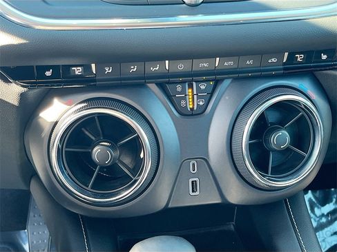 Used 2024 Chevrolet Blazer LT image 21