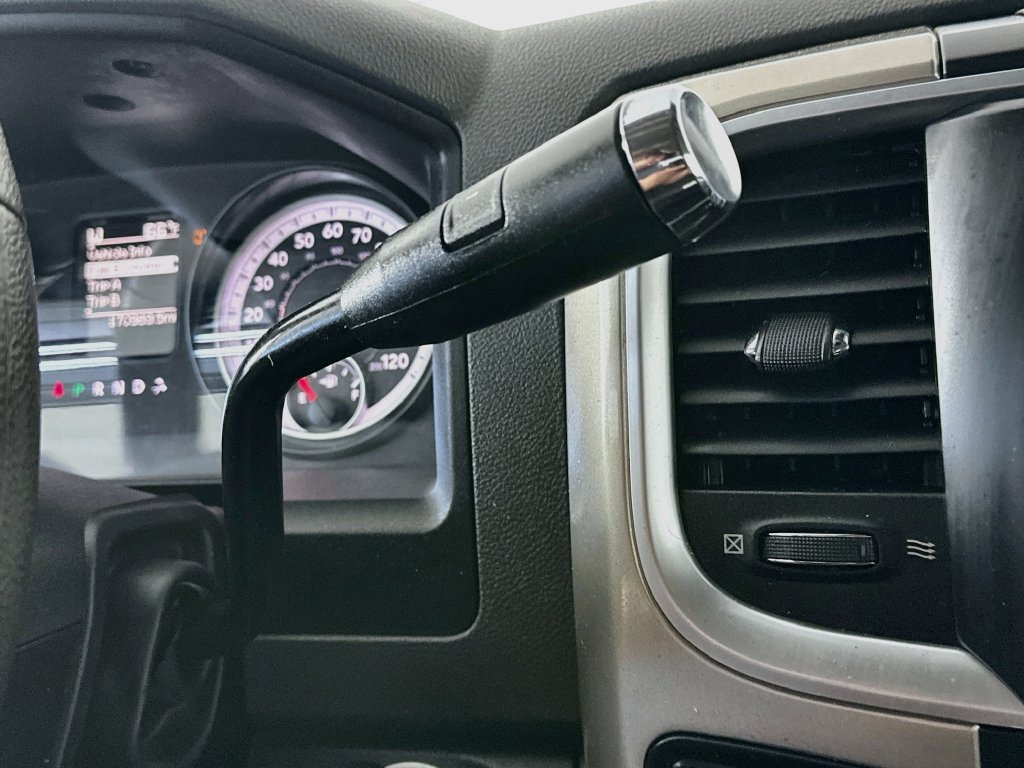 Used 2015 RAM 2500 SLT w/ Protection Group AWD/4WD image 16