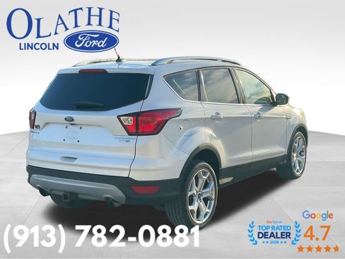 Used 2019 Ford Escape Titanium image 5
