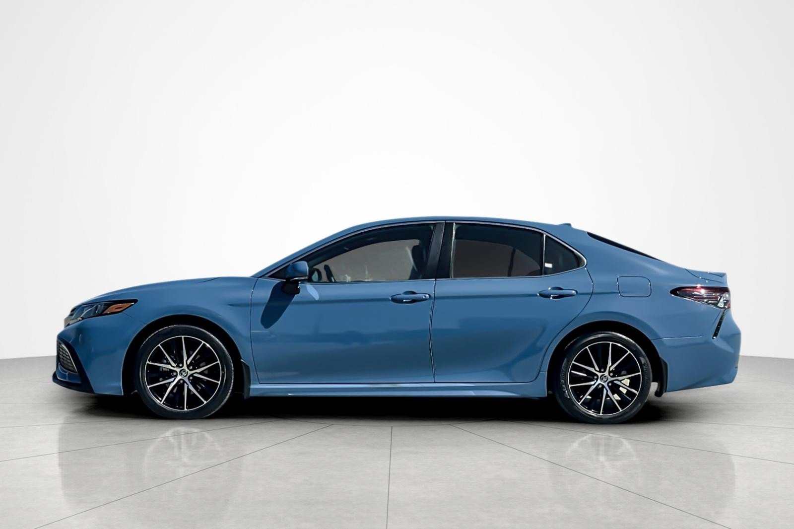 Certified 2024 Toyota Camry SE FWD image 2